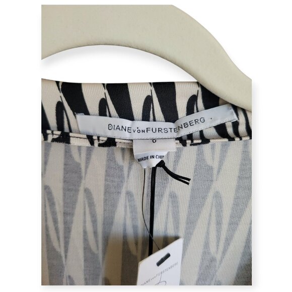 Diane Von Furstenberg Silk Wrap Dress Modern Harlequin Size 0 NWT - Picture 12 of 16